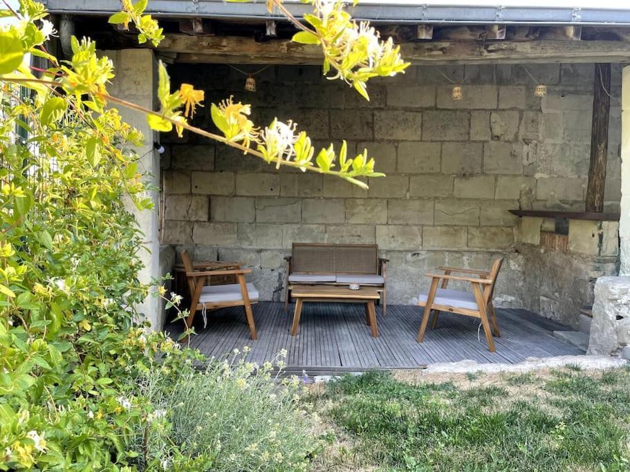 Chez Juliette - Maison Et Jardin - Bord De Loire A Сомюр Екстериор снимка
